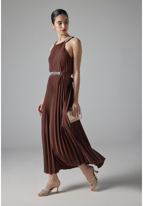 Solid Pleated Sleeveless Dress